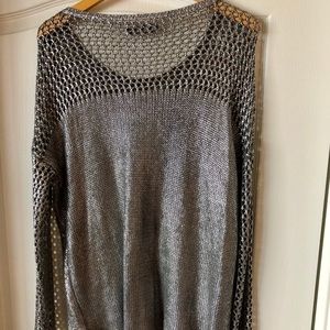 Velvet silver metallic sweater. Xcellent condition